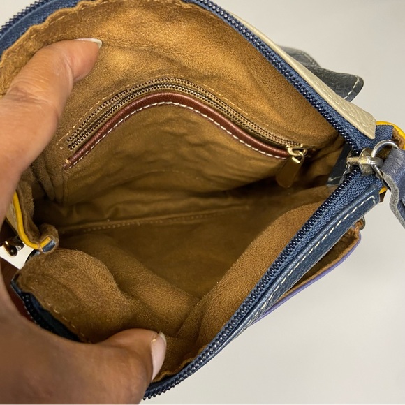 Vintage Leather color Block Crossbody bag - Picture 13 of 16